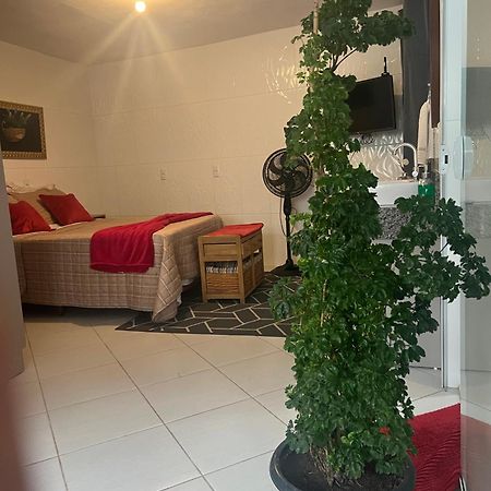 Hospedagem Confortavel E Pratica Para Viajantes E Ferias - Proxima A Br-101 Sao Jose  Exteriör bild