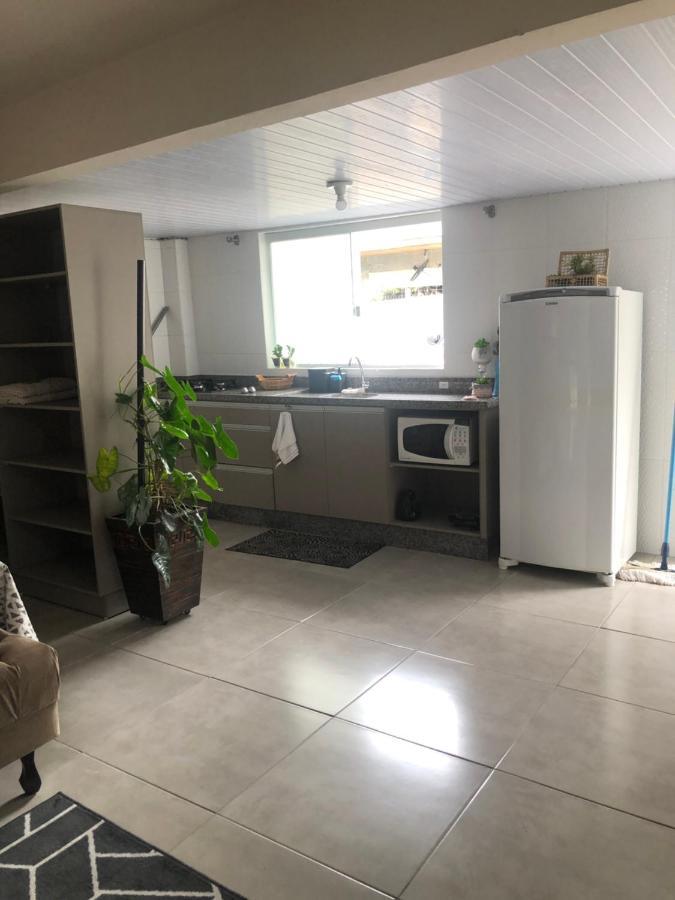 Hospedagem Confortavel E Pratica Para Viajantes E Ferias - Proxima A Br-101 Sao Jose  Exteriör bild
