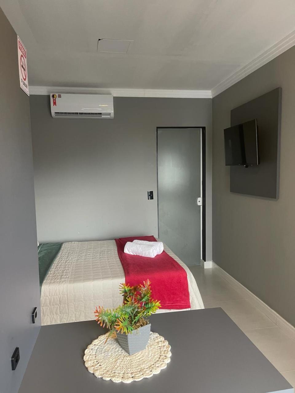 Hospedagem Confortavel E Pratica Para Viajantes E Ferias - Proxima A Br-101 Sao Jose  Exteriör bild