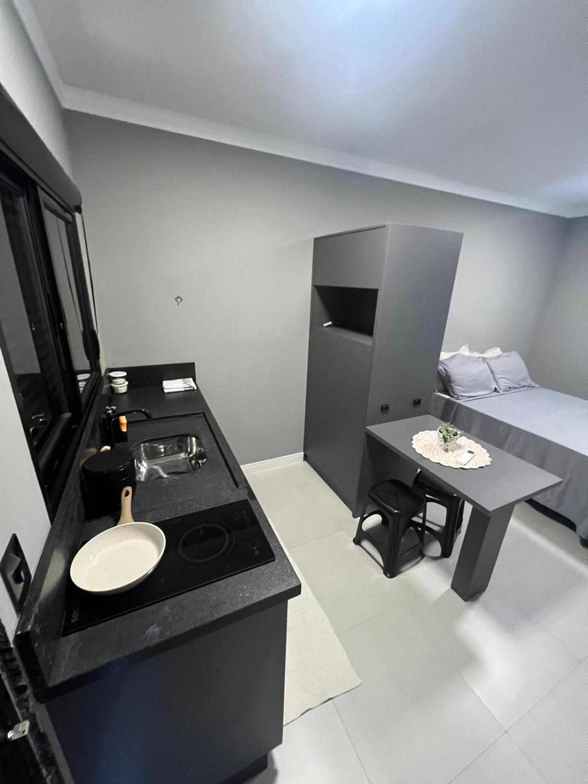 Hospedagem Confortavel E Pratica Para Viajantes E Ferias - Proxima A Br-101 Sao Jose  Exteriör bild