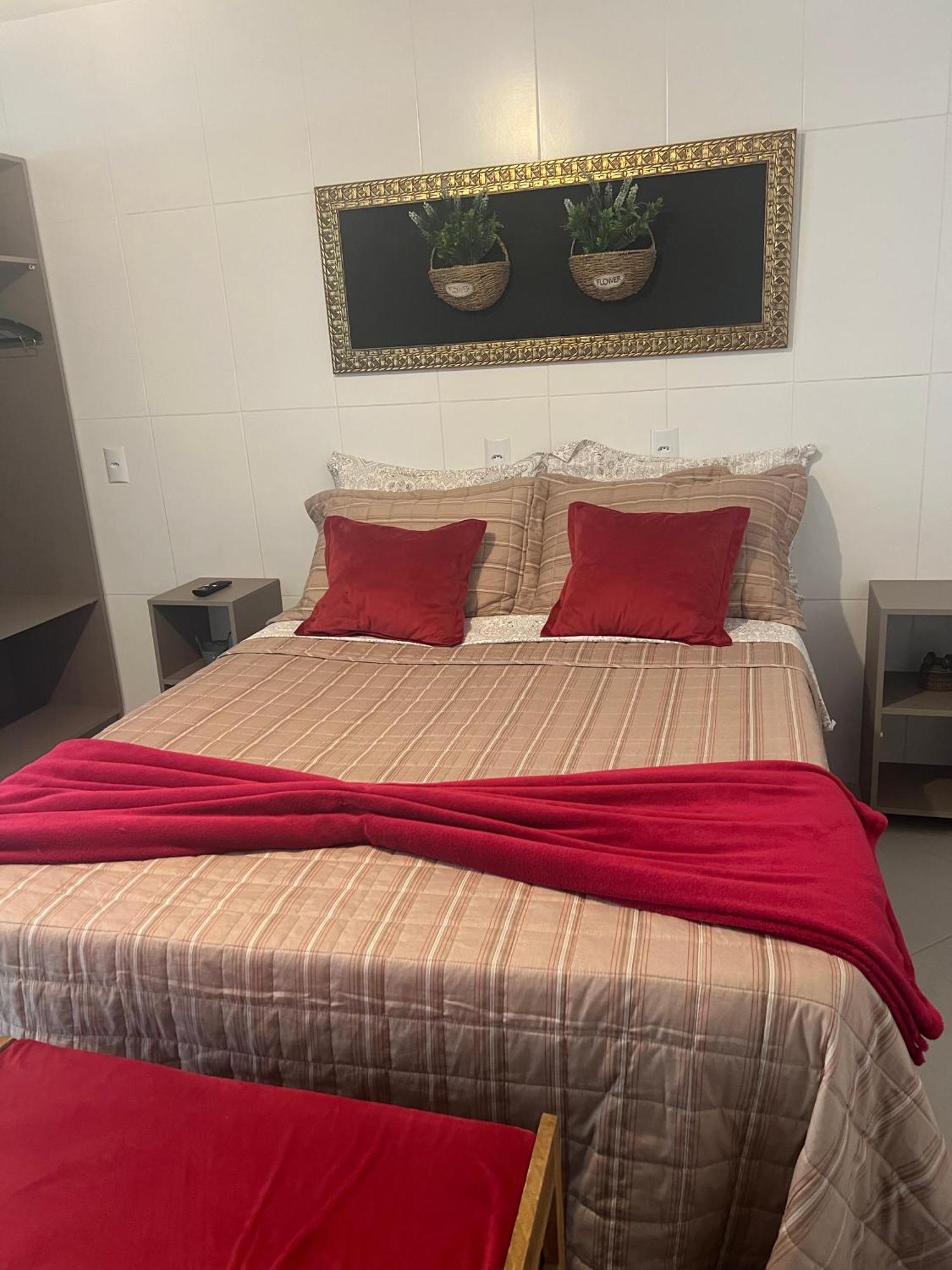 Hospedagem Confortavel E Pratica Para Viajantes E Ferias - Proxima A Br-101 Sao Jose  Exteriör bild