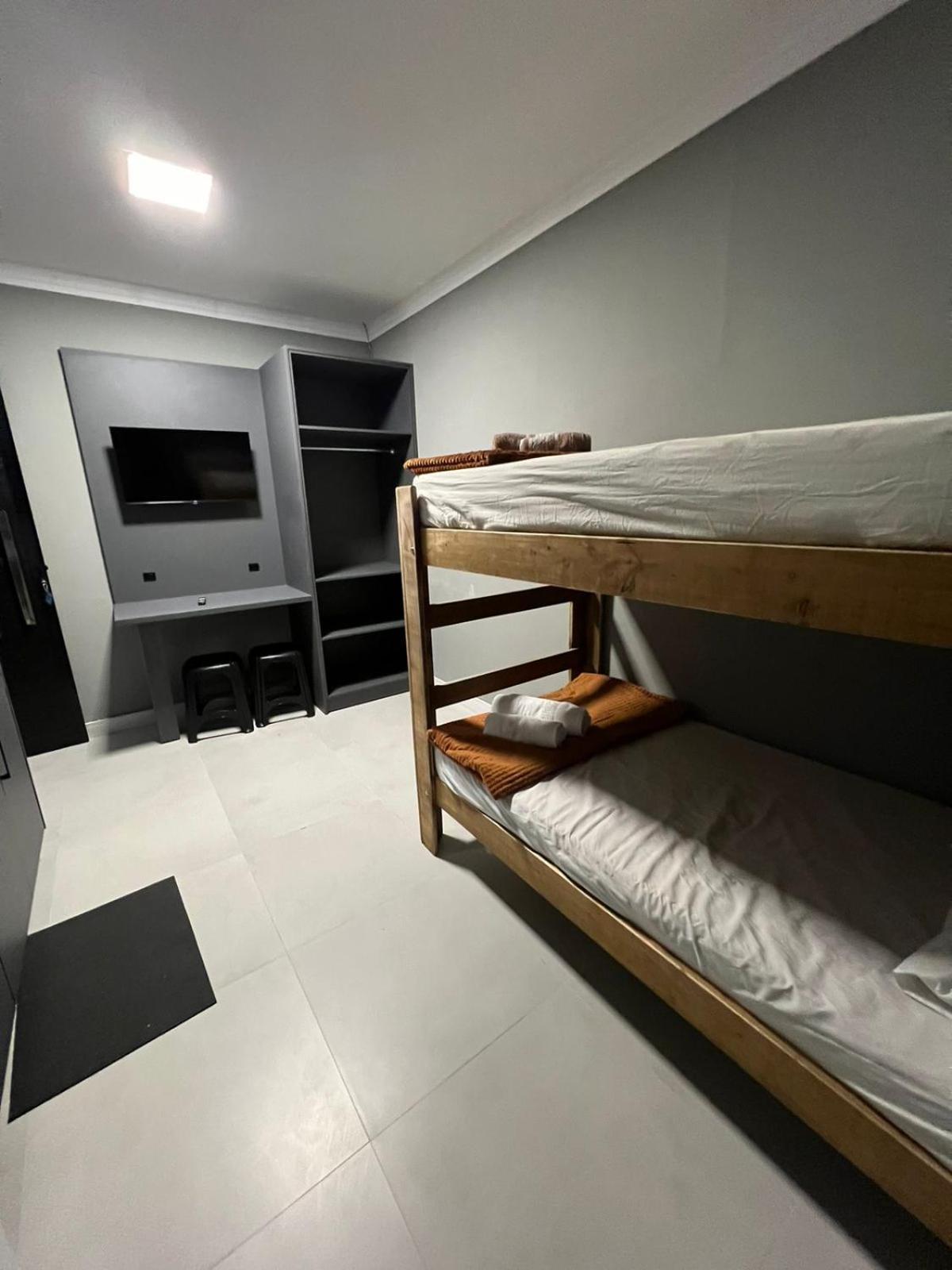 Hospedagem Confortavel E Pratica Para Viajantes E Ferias - Proxima A Br-101 Sao Jose  Exteriör bild